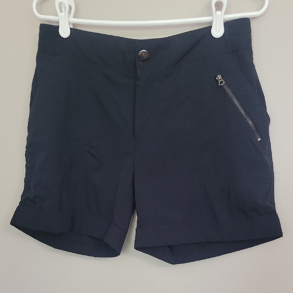 Swiss Alps Black Cargo Shorts Size M